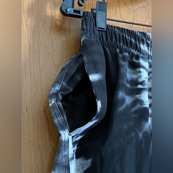 Purple Brand  Logo Swim Trunks size L - Picture 11 of 15